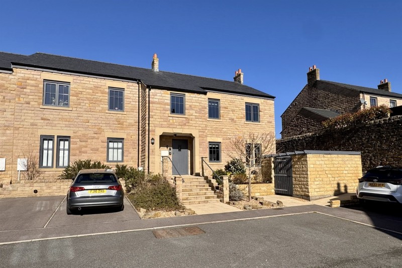 Samuel Wood Close, Glossop