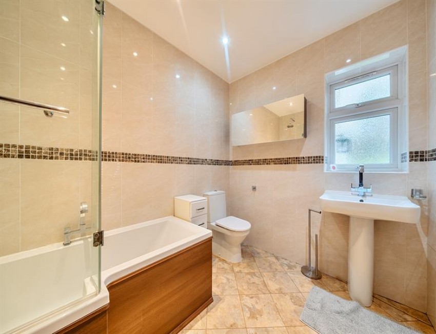 Images for Guilden Sutton, Chester