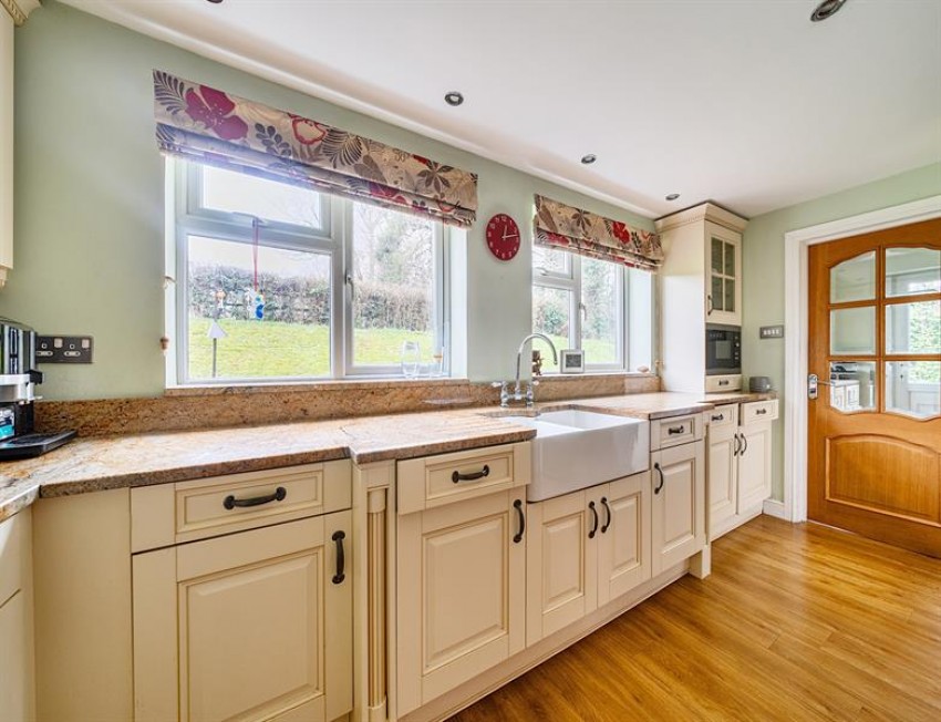 Images for Guilden Sutton, Chester