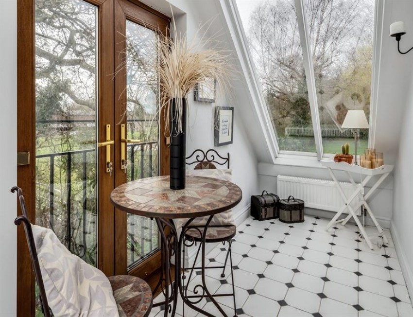 Images for Paddock Hill, Mobberley