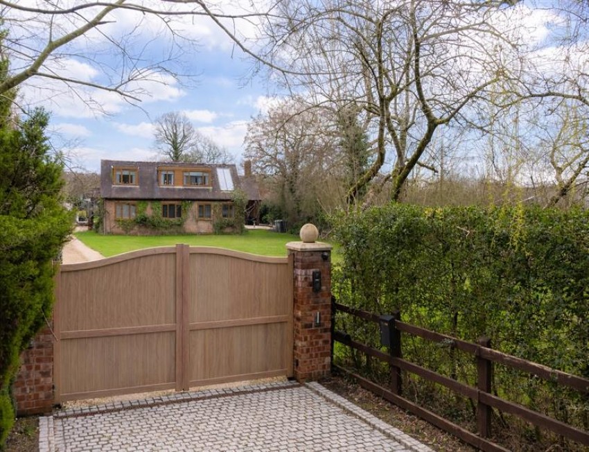 Images for Paddock Hill, Mobberley