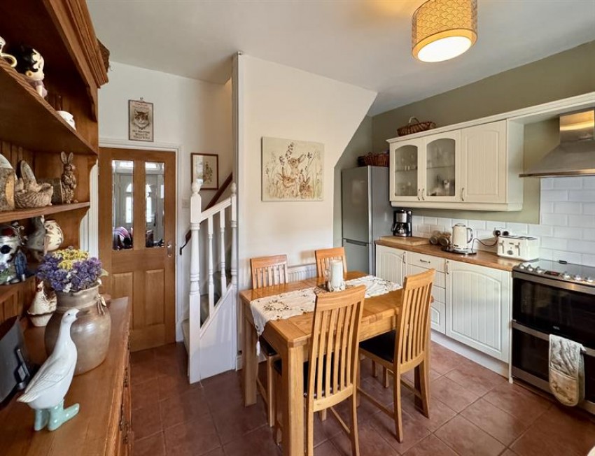 Images for Pikes Lane, Glossop