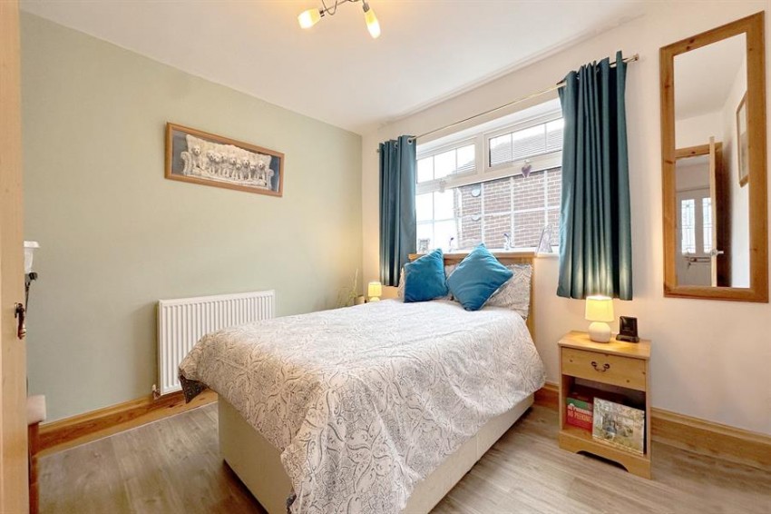 Images for Mallard Crescent, Poynton