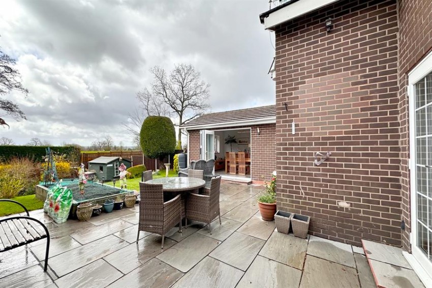 Images for Mallard Crescent, Poynton