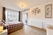 Images for Mallard Crescent, Poynton