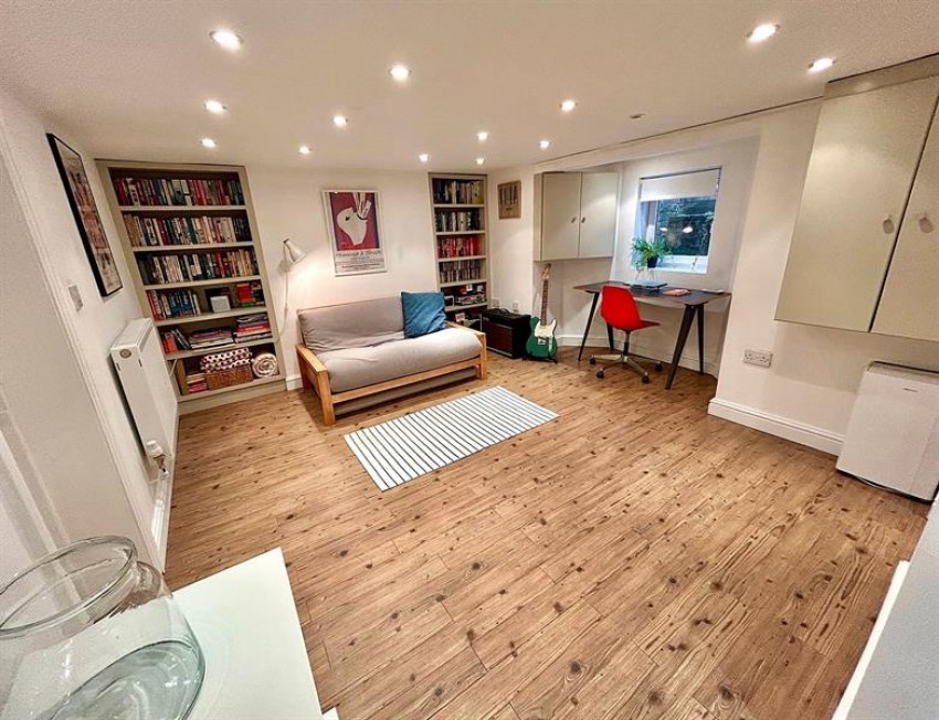 Images for Tintern Avenue, West Didsbury