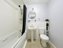 Images for Wellcroft Gardens, Lymm