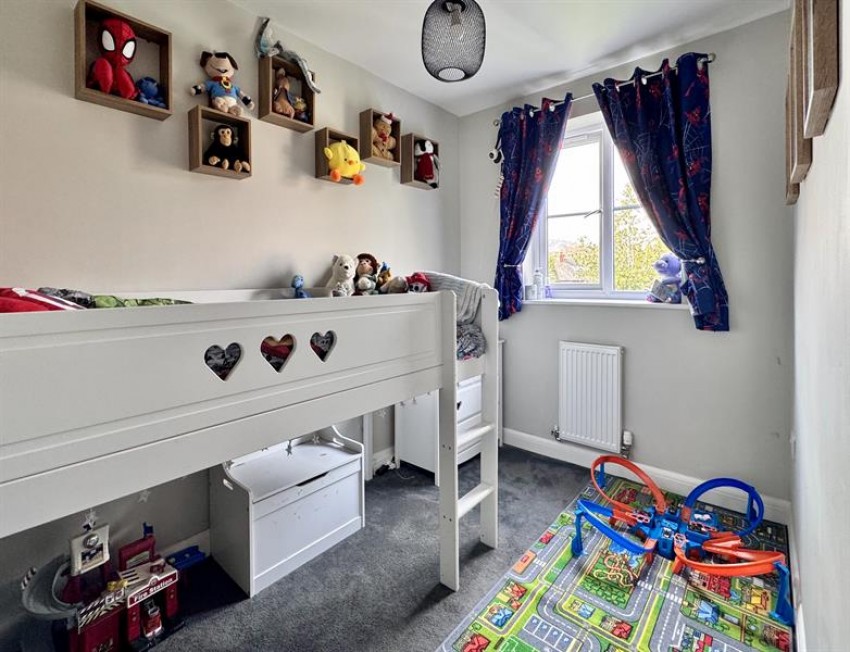 Images for Croft Park, Glossop