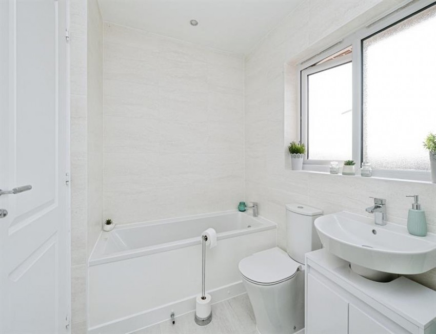 Images for Lurtin Way, Daresbury, Warrington