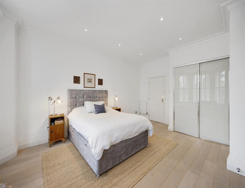 Images for Daveylands, Wilmslow