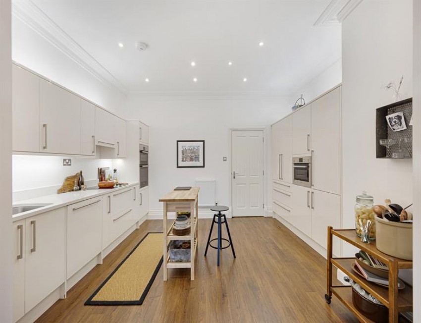 Images for Daveylands, Wilmslow