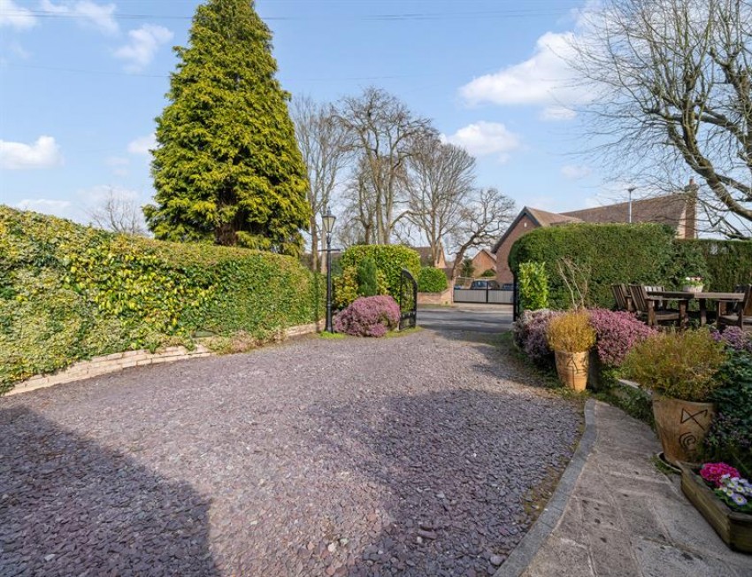 Images for Arley Grove, Lymm