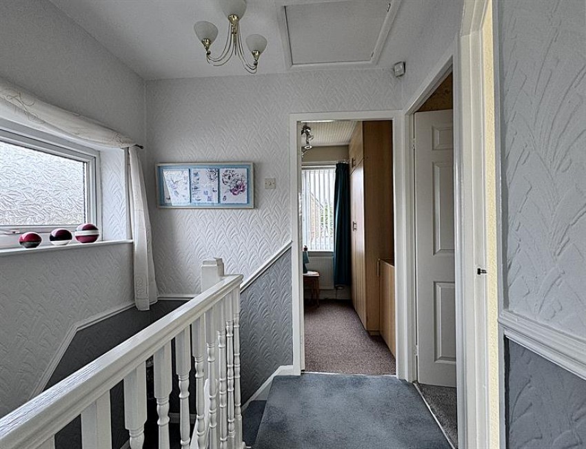 Images for Lawnfold, Hadfield, Glossop