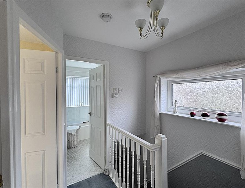 Images for Lawnfold, Hadfield, Glossop