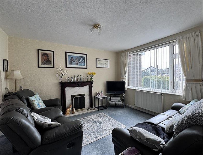 Images for Lawnfold, Hadfield, Glossop