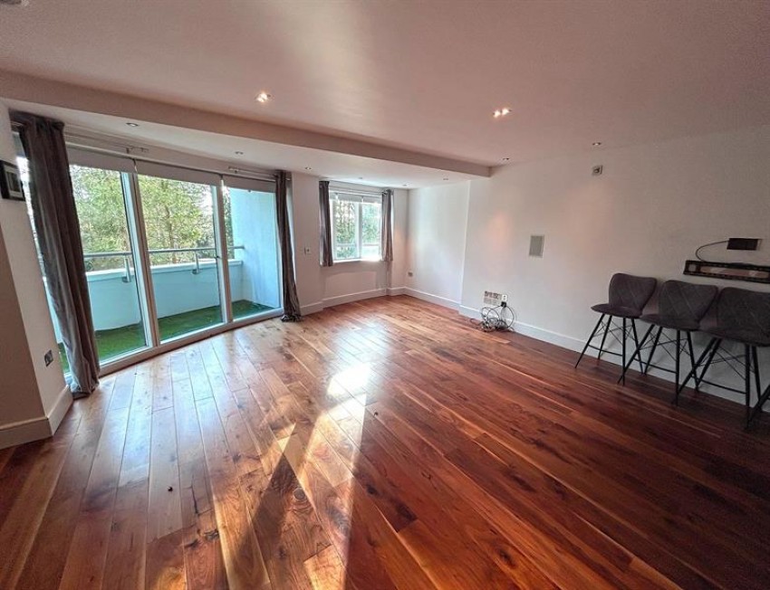 Images for Apt 1 Cornhill, Park Road, Bowdon. Direct garden access.