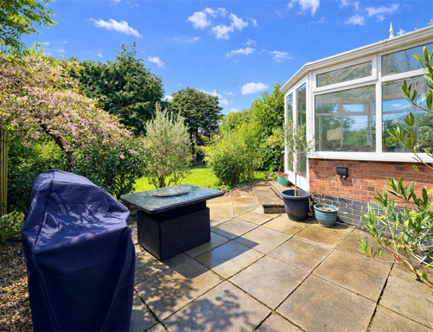 Images for Shropshire Drive, Glossop