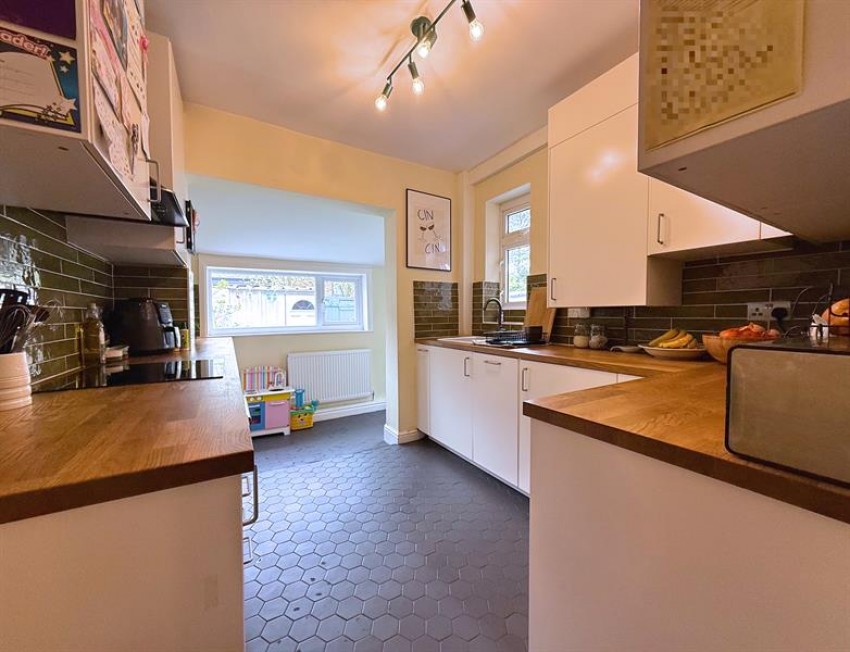 Images for Meadows Road, Sale