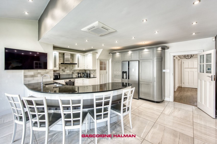 Images for Grasmere Crescent, Bramhall, SK7