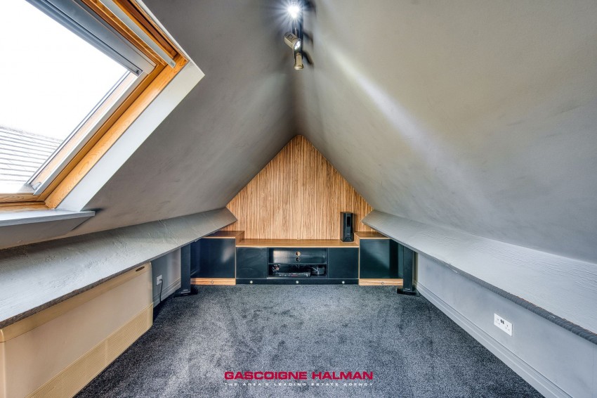 Images for Grasmere Crescent, Bramhall, SK7