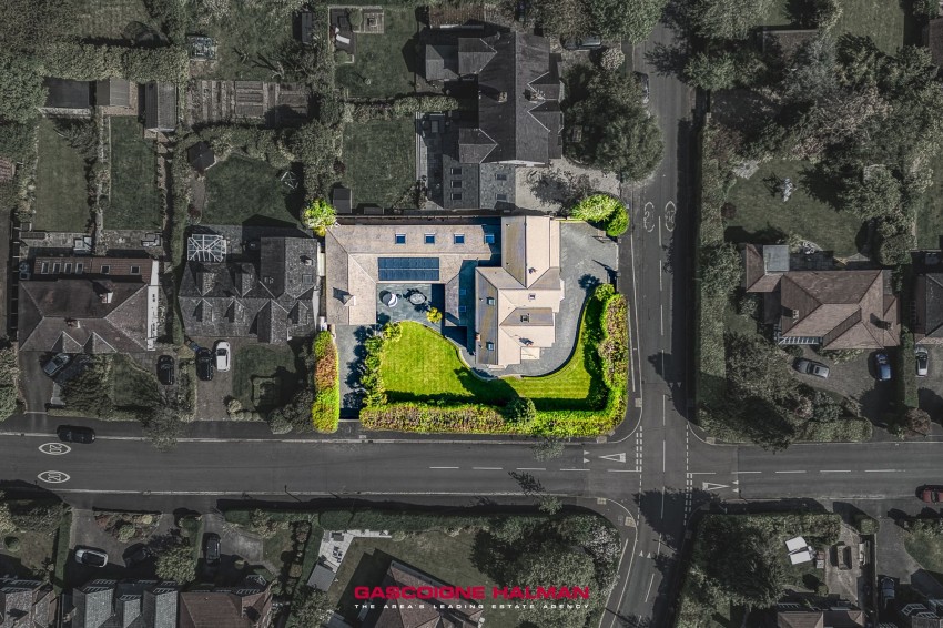 Images for Grasmere Crescent, Bramhall, SK7