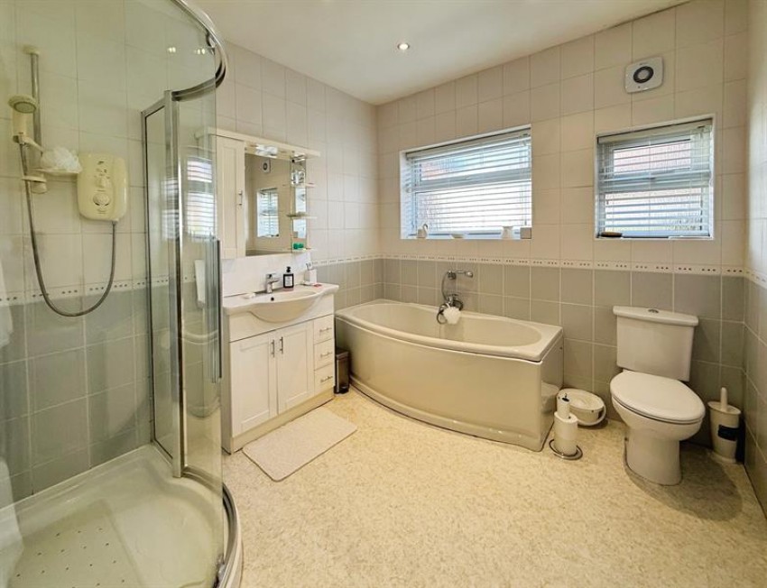 Images for Glandon Drive, Cheadle Hulme