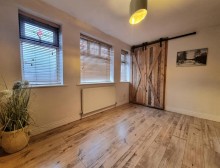 Images for Mere Close, Sale