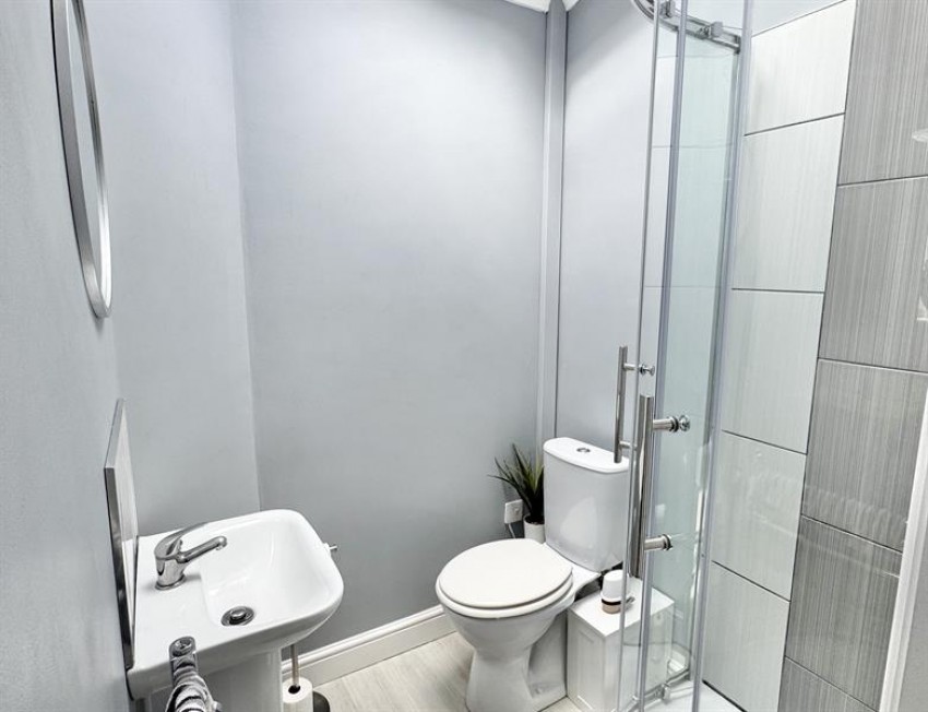 Images for Gainsborough Avenue, Marple Bridge, Stockport