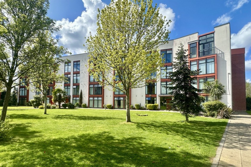 Images for Altrincham Road, Sharson