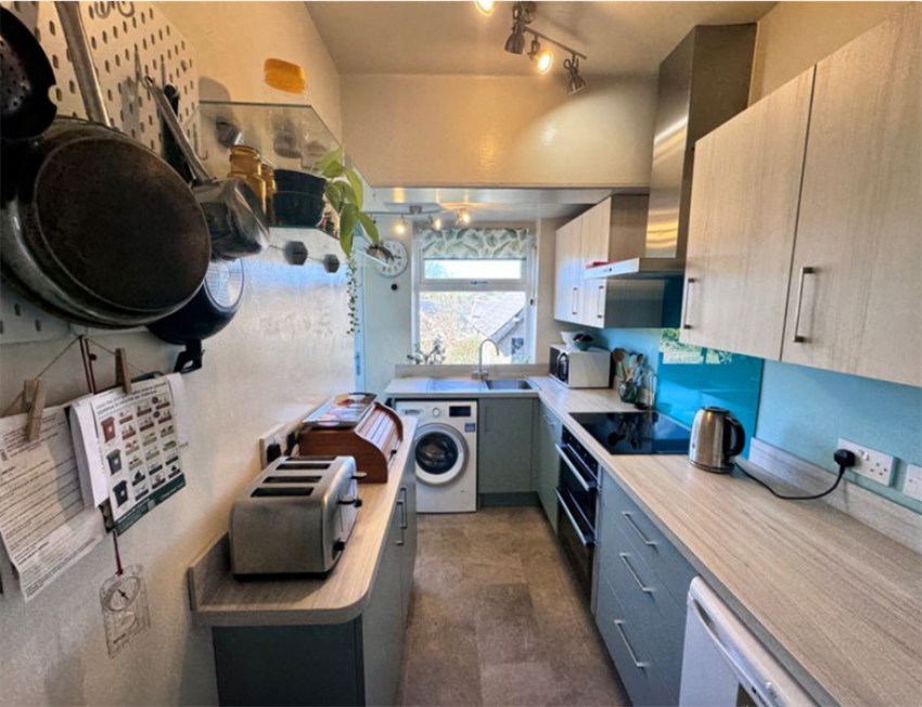 Images for Holmfield, Buxton