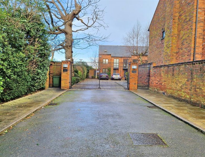 Images for Waterford Place, Heald Green, Cheadle