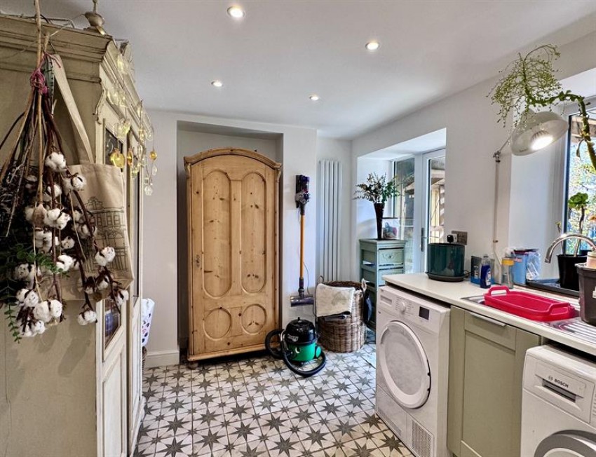 Images for Platt Street, Padfield