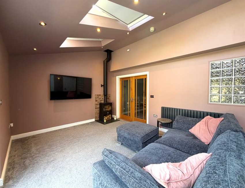 Images for Woodthorn Close, Daresbury, Warrington
