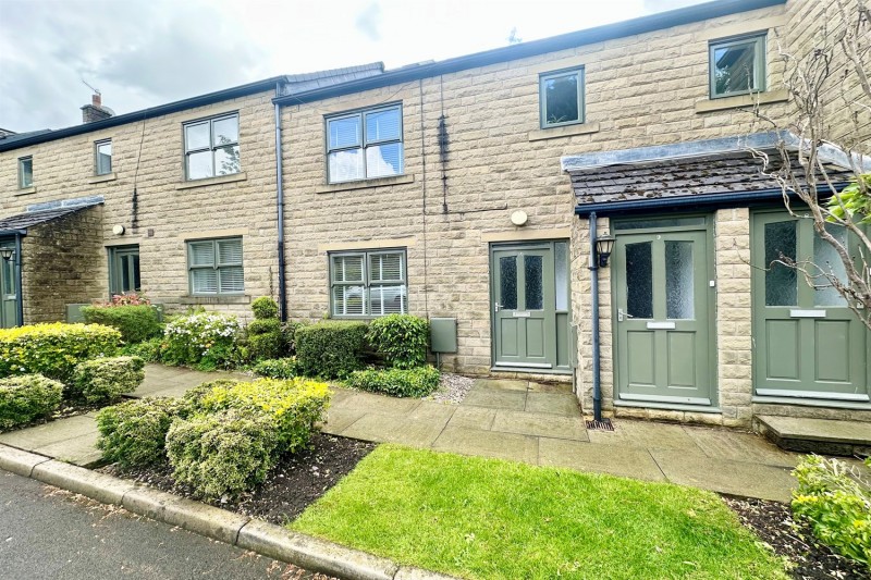 Hayden Court, Glossop
