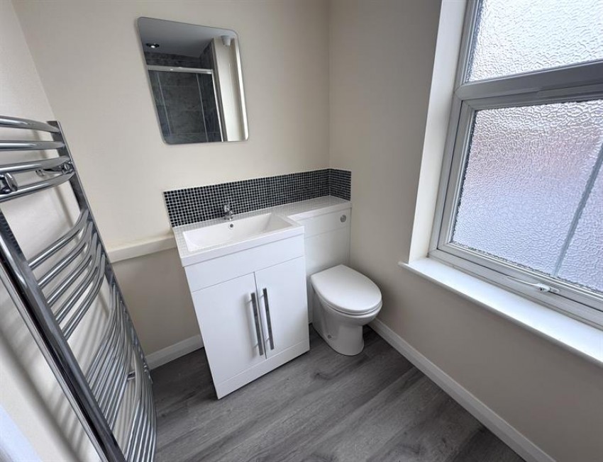 Images for Holmes Chapel