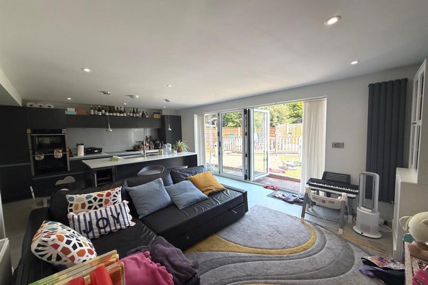 Images for Earlesfield Close, Sale