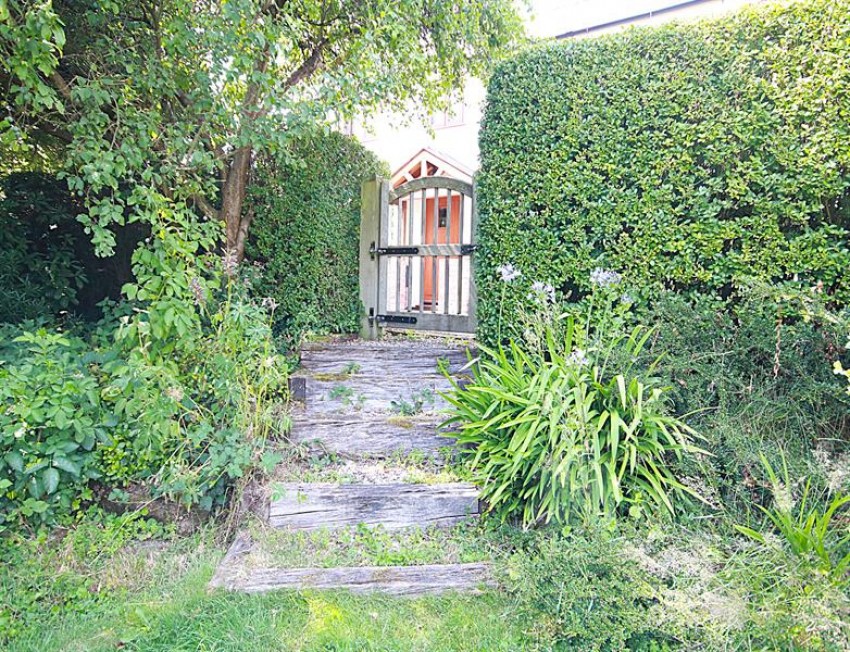 Images for Moss Lane, Mobberley