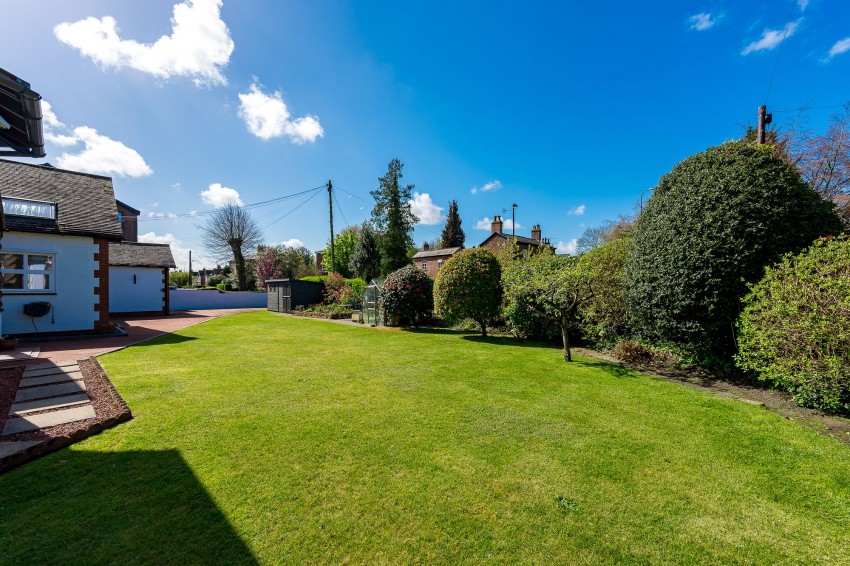 Images for Ashton Lane, Sale, M33