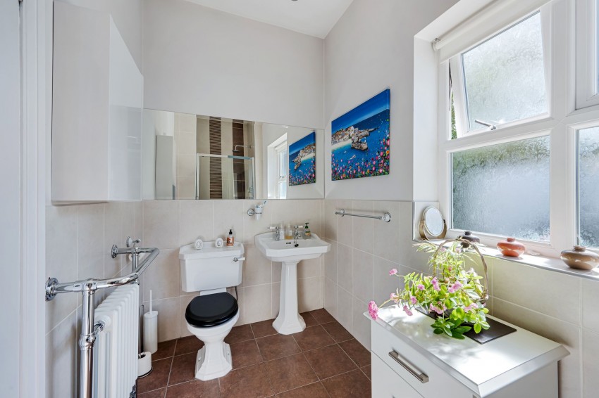 Images for Ashton Lane, Sale, M33