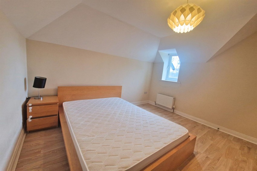 Images for Hollyhedge Road, Hollyhedge Heights, M22