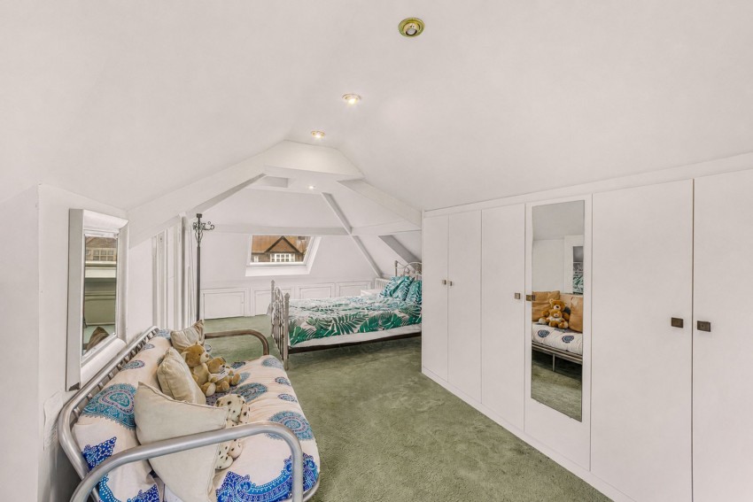 Images for Hale Road, Hale, WA15