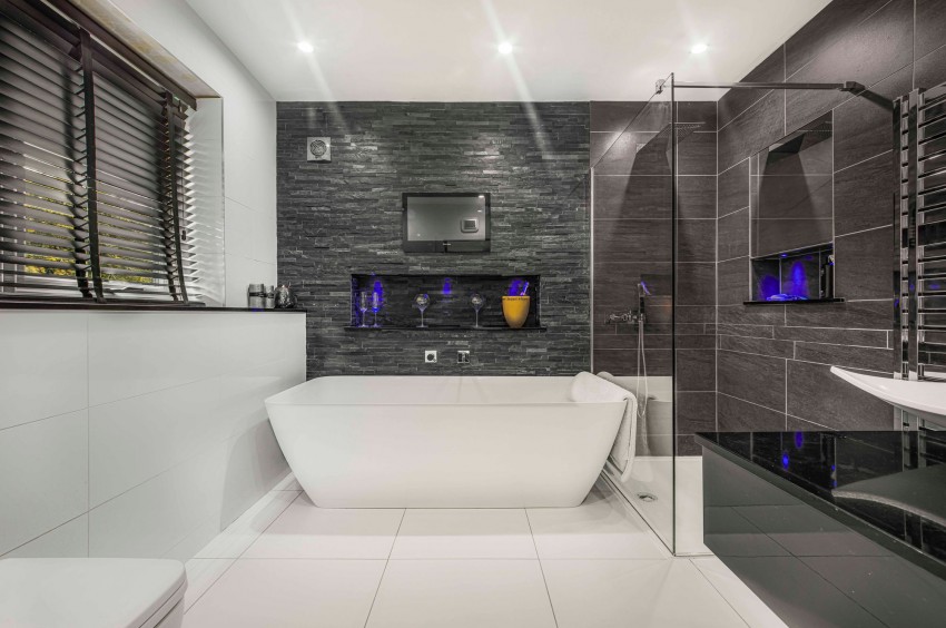 Images for Hale Road, Hale, WA15