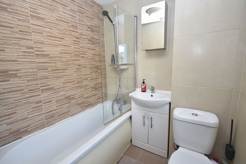 Images for Sherbourne Road, Macclesfield, SK11