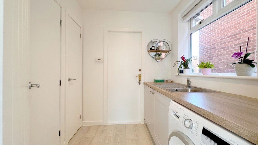 Images for Lindisfarne Drive, Poynton, SK12