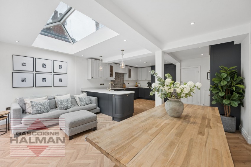 Images for Derbyshire Road South, Sale, M33