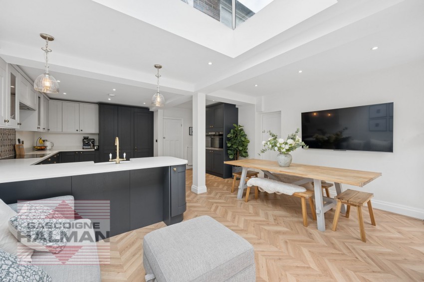 Images for Derbyshire Road South, Sale, M33