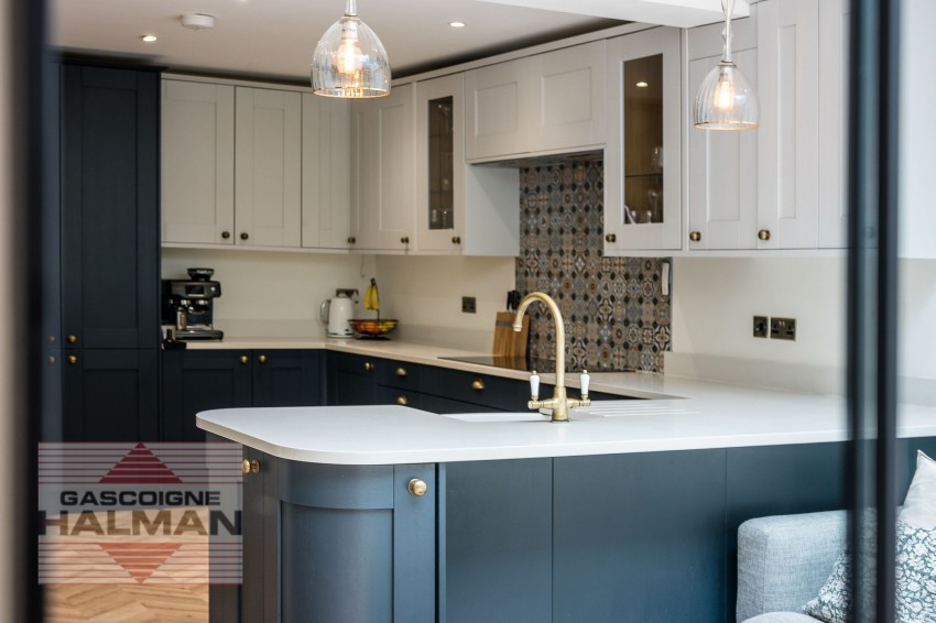 Images for Derbyshire Road South, Sale, M33