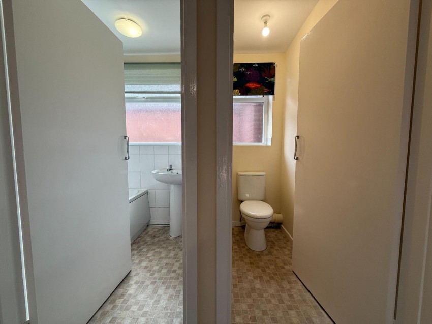 Images for South Grove, Sale, M33