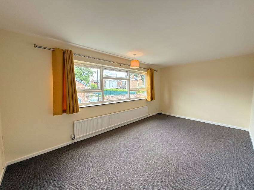 Images for South Grove, Sale, M33