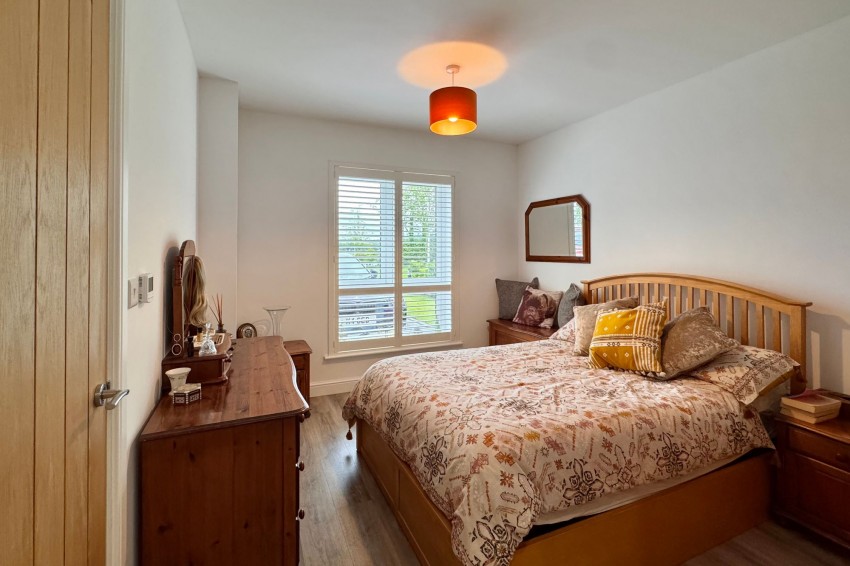 Images for Glossop Road, Charlesworth, SK13